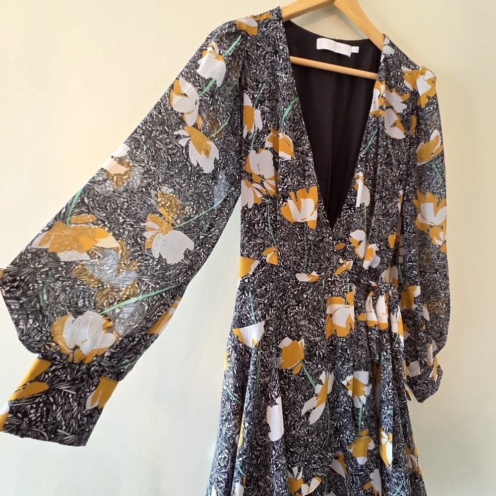 Anthropologie ASTR the label Women's Floral Garden Aja Mini Wrap Dress Sz Small - Picture 11 of 16